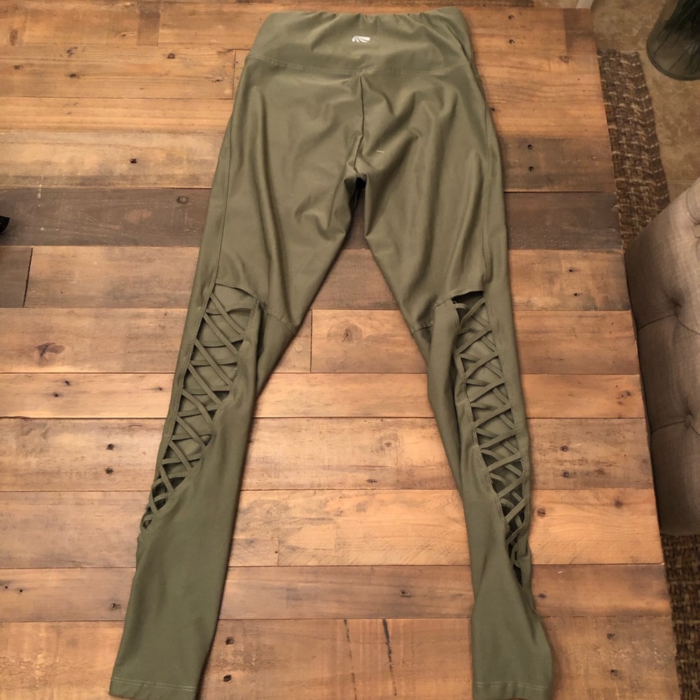 Olive Criss Cross Cut Out Leggings